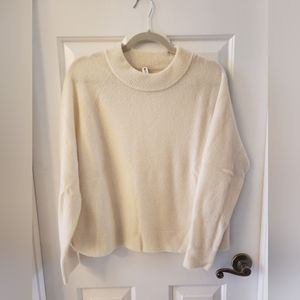 Women's Athleta soft ivory sweater